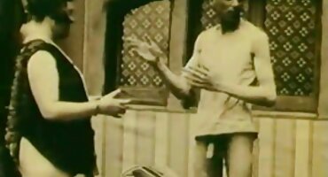 ảnh sex gái cosplay Liếm chân của các vận động viên thể dục dụng cụ nga. Nữ phim sech Chân Tôn sùng.